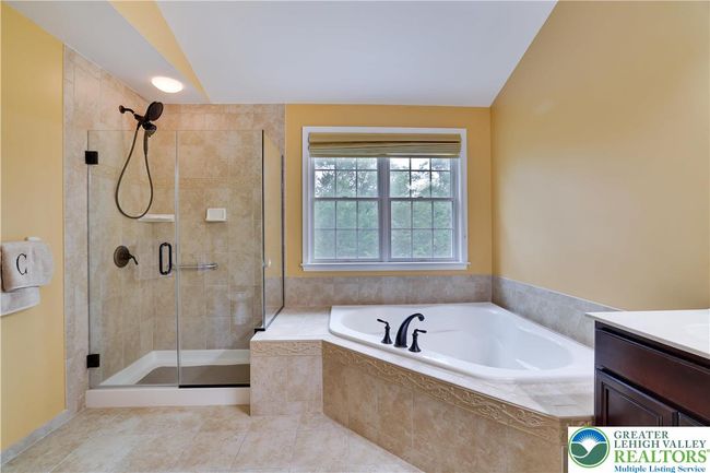 638 Stratton Dr, House other with 5 bedrooms, 4 bathrooms and null parking in East Stroudsburg PA | Image 27