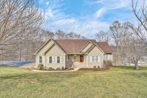 353 Deerpath Dr, Hardy, VA, 24101-2907 | Card Image