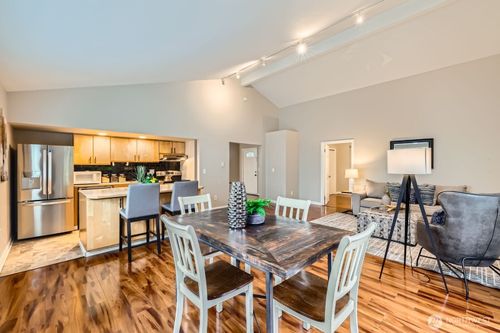 apt-1101-20301 19th Ave Ne, Shoreline, WA, 98155-1291 | Card Image