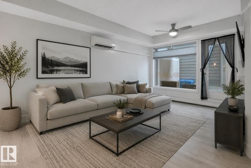 105-10030 83 Ave Nw, Edmonton, AB, T6E2C2 | Card Image