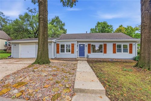 6104 W 53rd Ter, Mission, KS, 66202-1625 | Card Image