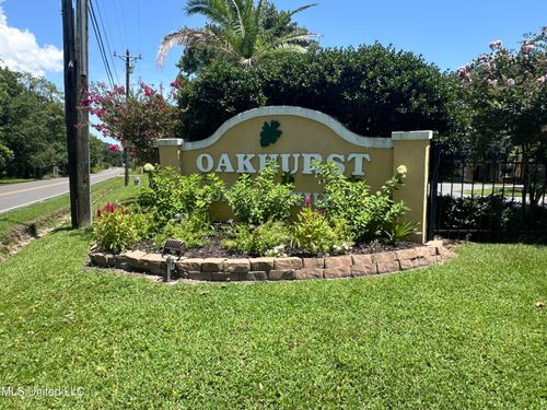 3310 Washington Ave, Pascagoula, MS, 39581-2048 | Card Image