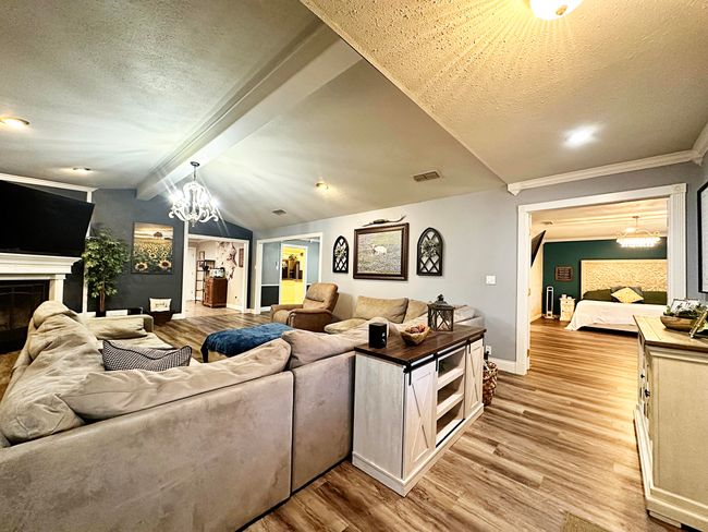 5712 70 Th Pl, House other with 3 bedrooms, 2 bathrooms and null parking in Lubbock TX | Image 9