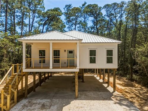 311 Chenault Ave, Dauphin Island, AL, 36528-3503 | Card Image