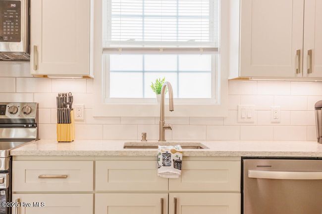 A - 125 W Bedford Rd, House other with 1 bedrooms, 1 bathrooms and 2 parking in Wilmington NC | Image 11