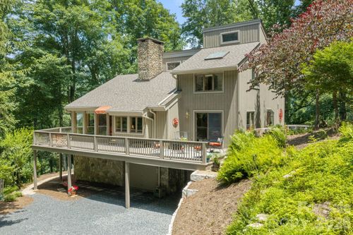 221 White Oak Trl, Banner Elk, NC, 28604-8523 | Card Image