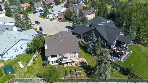 8 West Park Place, Cochrane, AB, T4C1J7 | Card Image