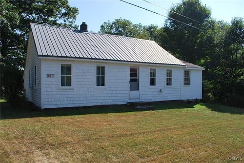 169 Richardson Rd, Parish, NY, 13131-3115 | Card Image