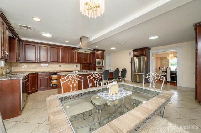 751 S Middlesex Ave, House other with 5 bedrooms, 6 bathrooms and null parking in Colonia NJ | Image 9