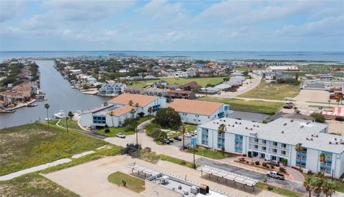 136-14300 Padre Island Dr, Corpus Christi, TX, 78418-5937 | Card Image