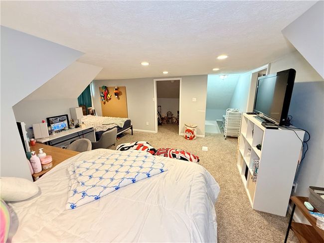 901 Market St, House other with 3 bedrooms, 1 bathrooms and 2 parking in Scottdale PA | Image 23
