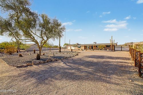 8238 E Mawson Road, Mesa, AZ, 85207 | Card Image