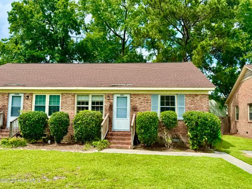 b-2509 E 3rd St, Greenville, NC, 27858-1702 | Card Image