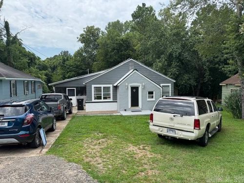 805 W Pyburn St, Pocahontas, AR, 72455-2639 | Card Image