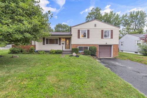 6676 Red Fox Rd, Reynoldsburg, OH, 43068-1633 | Card Image