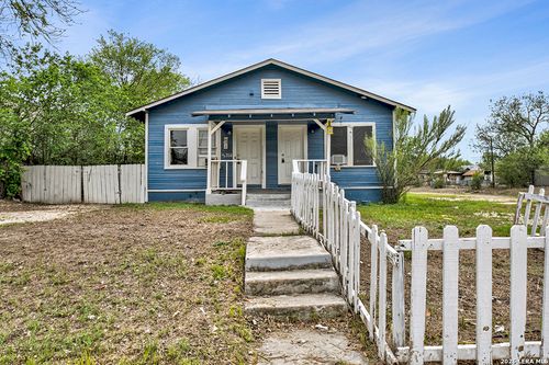 102-3314 Perez, San Antonio, TX, 78207 | Card Image