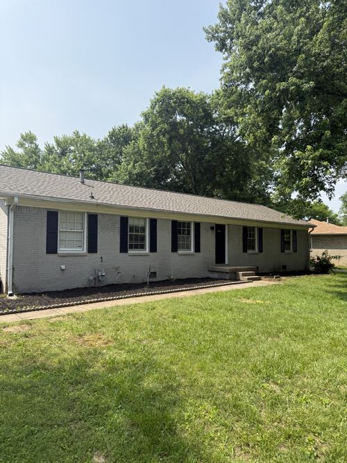 208 Nottingham Pl, Clarksville, TN, 37042-3137 | Card Image