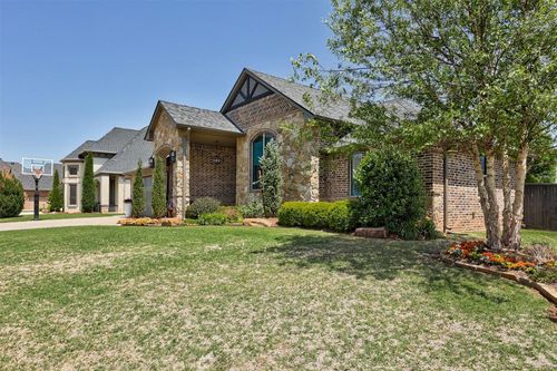 15404 Kestral Park Ct, Edmond, OK, 73013-9500 | Card Image