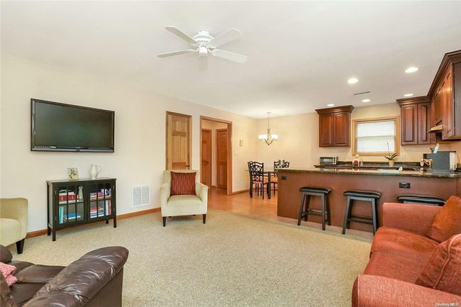 1107 Jefferson Ave, House other with 4 bedrooms, 2 bathrooms and null parking in West Islip NY | Image 22