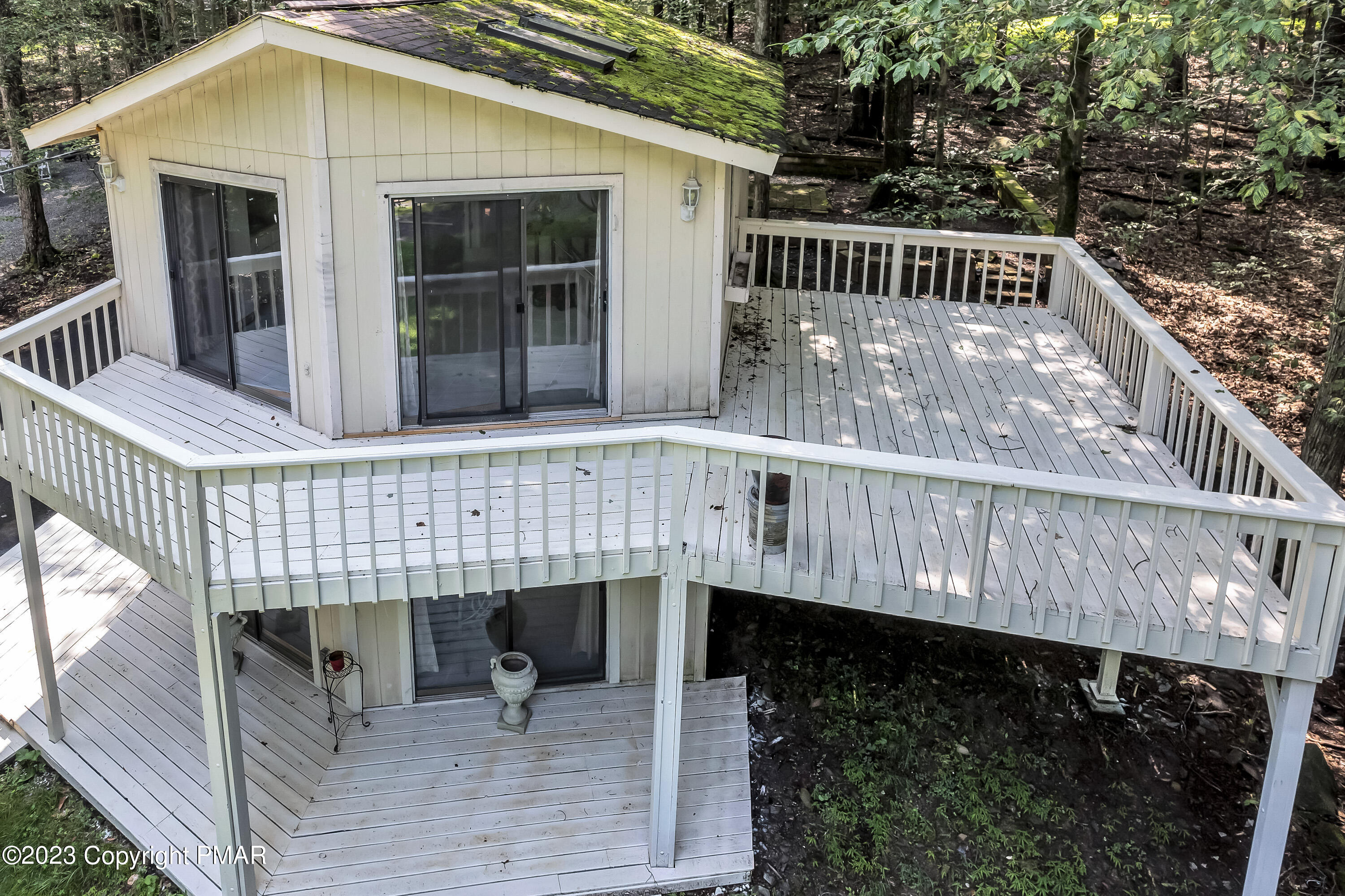 Netcong Cir, Pocono Lake, PA 18347