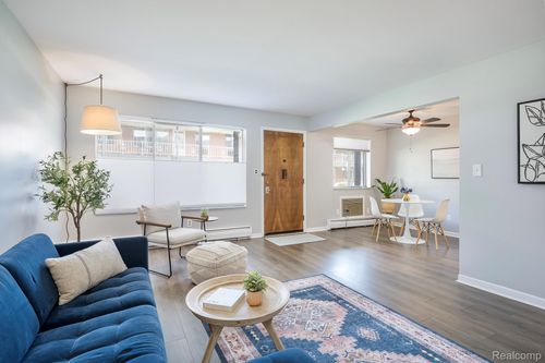 apt-107-2125 Clawson Ave, Royal Oak, MI, 48073-3774 | Card Image