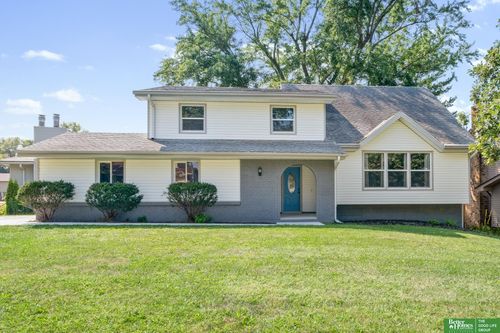 3501 Leawood Dr, Bellevue, NE, 68123-2138 | Card Image