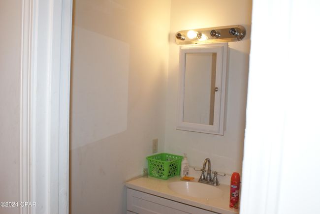 5728 Snowhill Rd, House other with 2 bedrooms, 2 bathrooms and null parking in Malone FL | Image 13