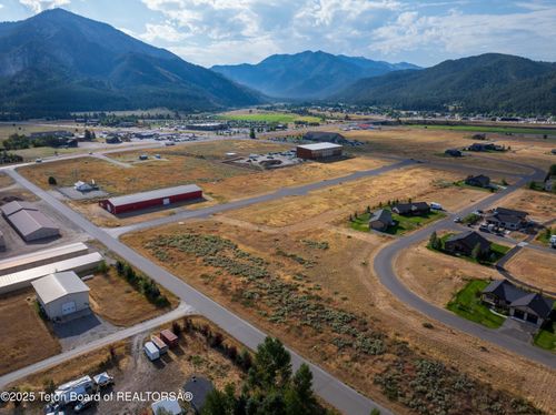 66 Columbine St, Alpine, WY, 83128 | Card Image
