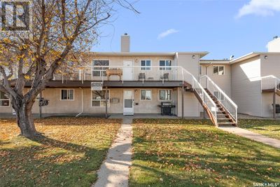 214 - 67 Wood Lily Dr, Condo with 2 bedrooms, 1 bathrooms and null parking in Moose Jaw SK | Image 1