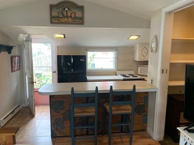 368 Ocean Grove Ave, House other with 2 bedrooms, 2 bathrooms and null parking in Swansea MA | Image 31