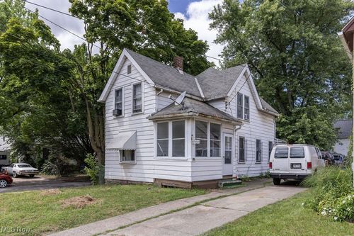 6703 Claasen Ave, Cleveland, OH, 44105-4925 | Card Image