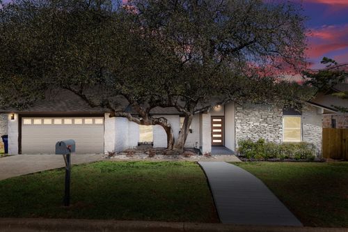 3814 Tamarack Trl, Austin, TX, 78727-2926 | Card Image