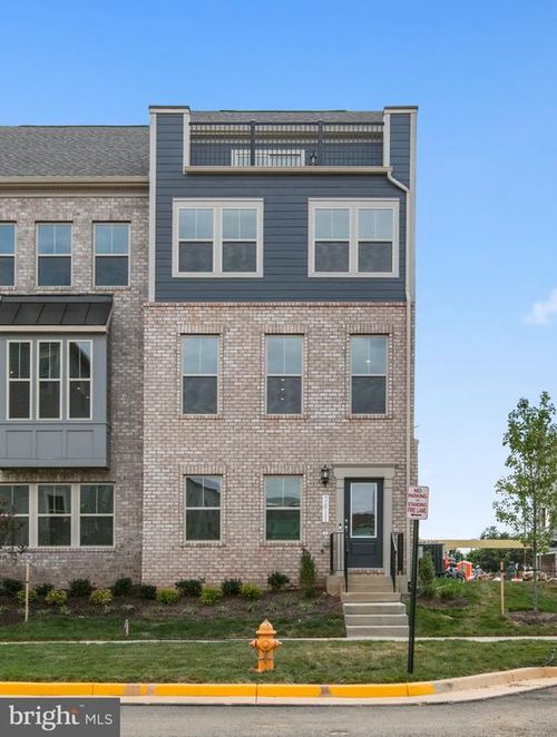 3811 Shale Ridge Rd, Woodbridge, VA, 22193 | Card Image