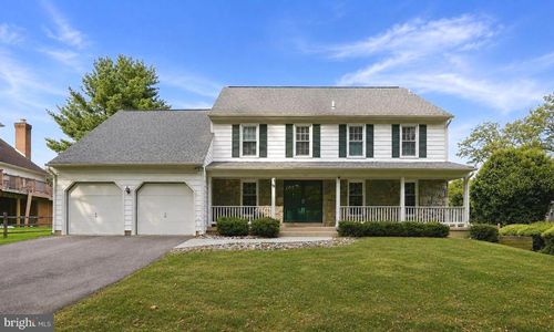1015 Samplers Way, ROCKVILLE, MD, 20854-2940 | Card Image