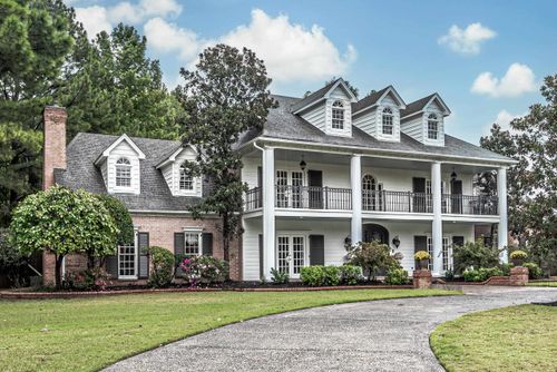 2636 Fox Hill Cir E, Germantown, TN, 38139-6816 | Card Image