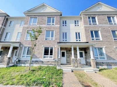 86 Massachusetts Lane, Home with 3 bedrooms, 3 bathrooms and 2 parking in Markham ON | Image 1