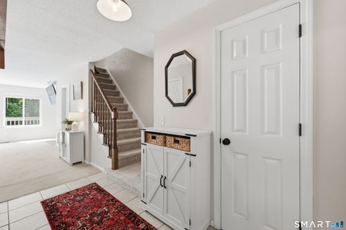 112-112 Greenwoods Ln, East Windsor, CT, 06088-9690 | Card Image