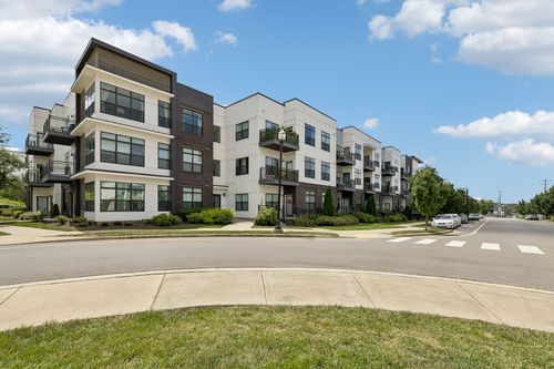 101-1638 54th Ave N, Nashville, TN, 37209-1886 | Card Image