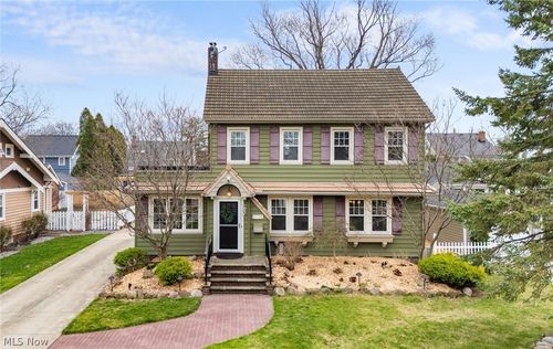 2135 Riverside Dr, Lakewood, OH, 44107-5362 | Card Image