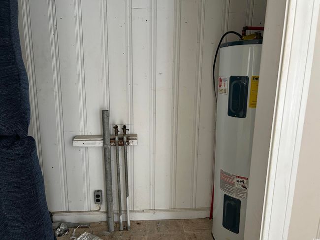 404 E Andrews St, House other with 2 bedrooms, 1 bathrooms and 2 parking in Hemingway SC | Image 5