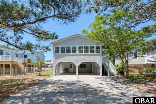 500 W 5th St, Kill Devil Hills, NC, 27948-9404 | Card Image