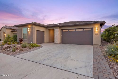 13335 W Milton Dr, Peoria, AZ, 85383-5515 | Card Image
