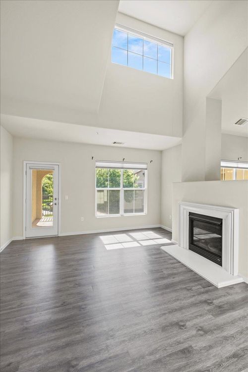 unit-2-2465 Genova St, West Sacramento, CA, 95691-6013 | Card Image