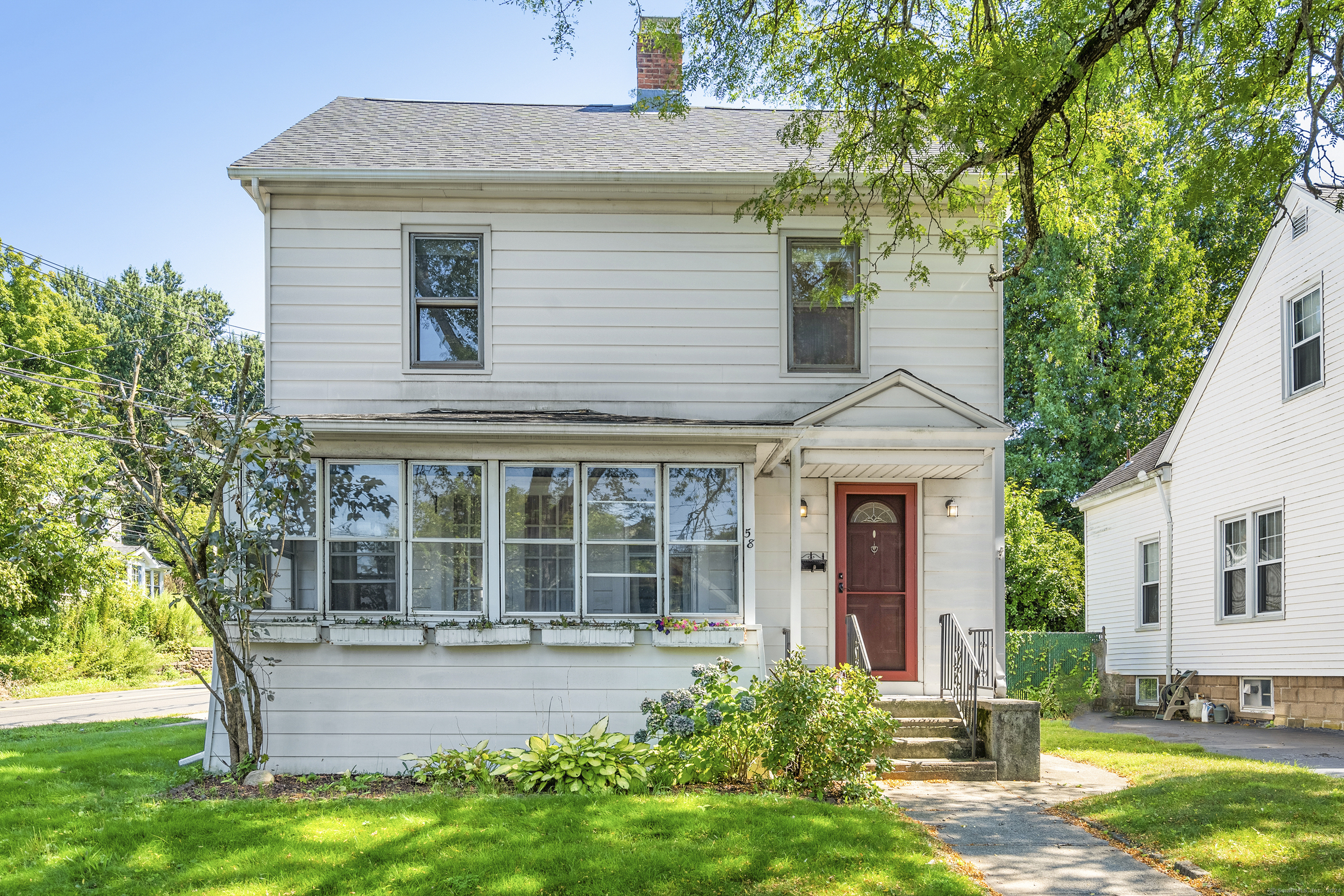 Ford St, Hamden, CT 06517