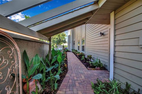 b-3410 Avenida Madera, Bradenton, FL, 34210-3713 | Card Image