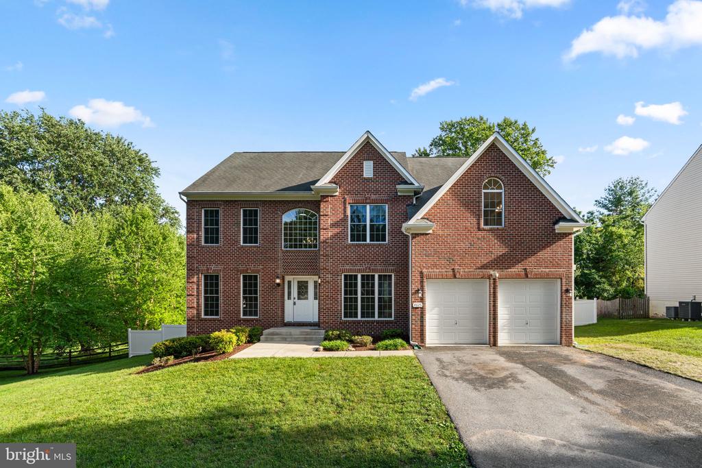 Residential in ELLICOTT CITY