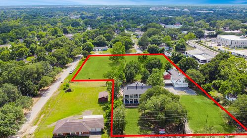 902 Richmond Pkwy, Richmond, TX, 77469 | Card Image