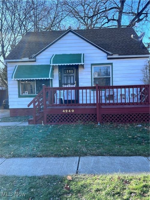 4240 E 114th St, Cleveland, OH, 44105-6254 | Card Image
