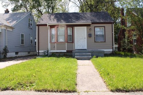 8311 Westwood St, Detroit, MI, 48228-3080 | Card Image