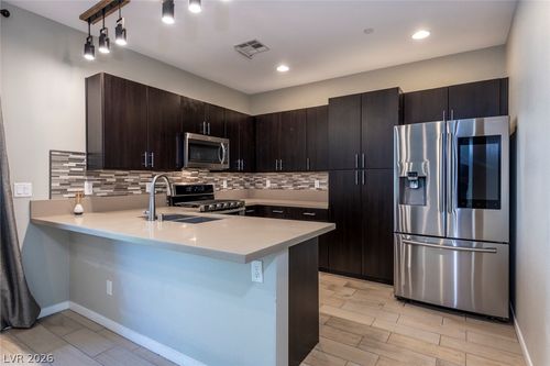 unit-210-11257 Rainbow Peak Ave, Las Vegas, NV, 89135-3439 | Card Image
